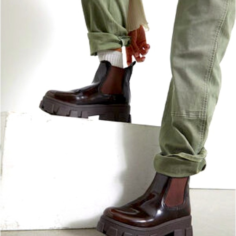 NEW- Circus NY by Sam Endelman Darielle Lug Boots